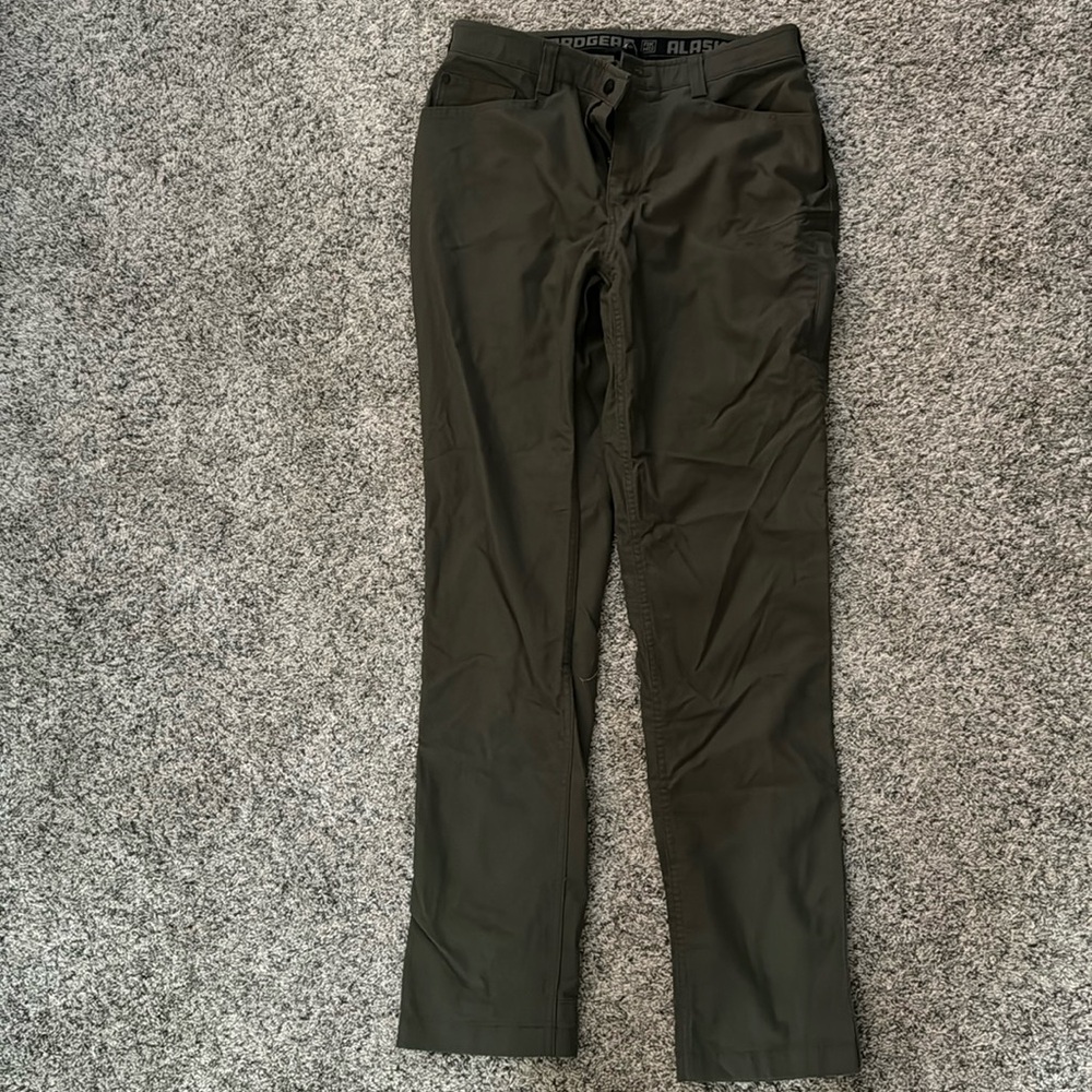Duluth Trading Co Alaskan Hardgear pants - size 10 Long - EUC